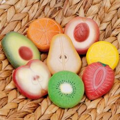 Owoce - kamienie do zabawy sensorycznej
