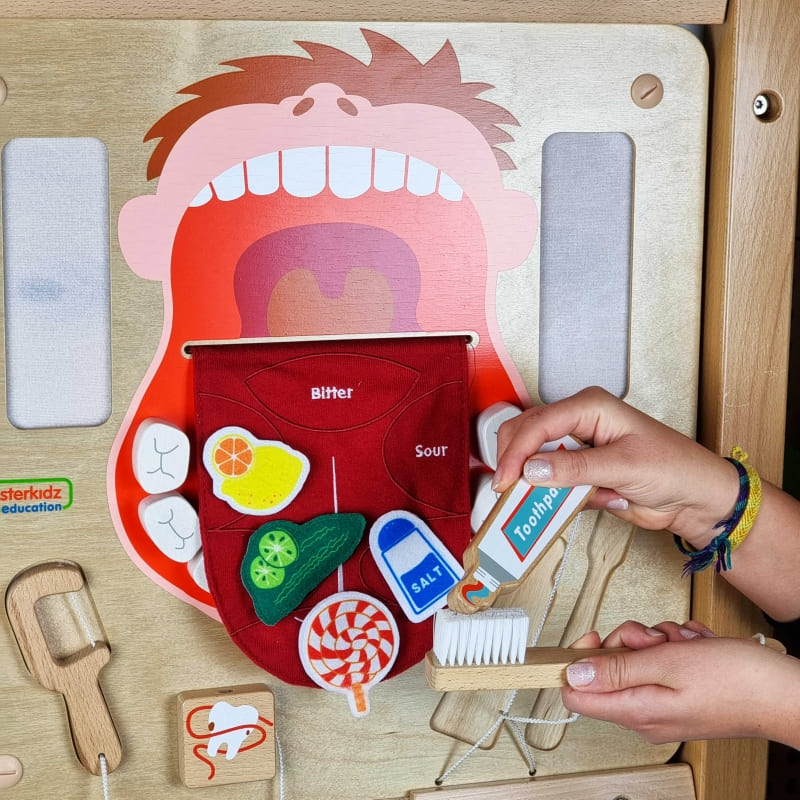 Instrukcja mycia zębów dla dzieci w formie zabawy